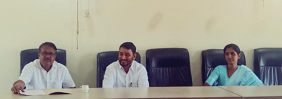 ಜಾತ್ರೆಗೆ ಸಿದ್ಧತೆ ಮಾಡಿಕೊಳ್ಳಿ: ಹೊಸಟ್ಟಿ