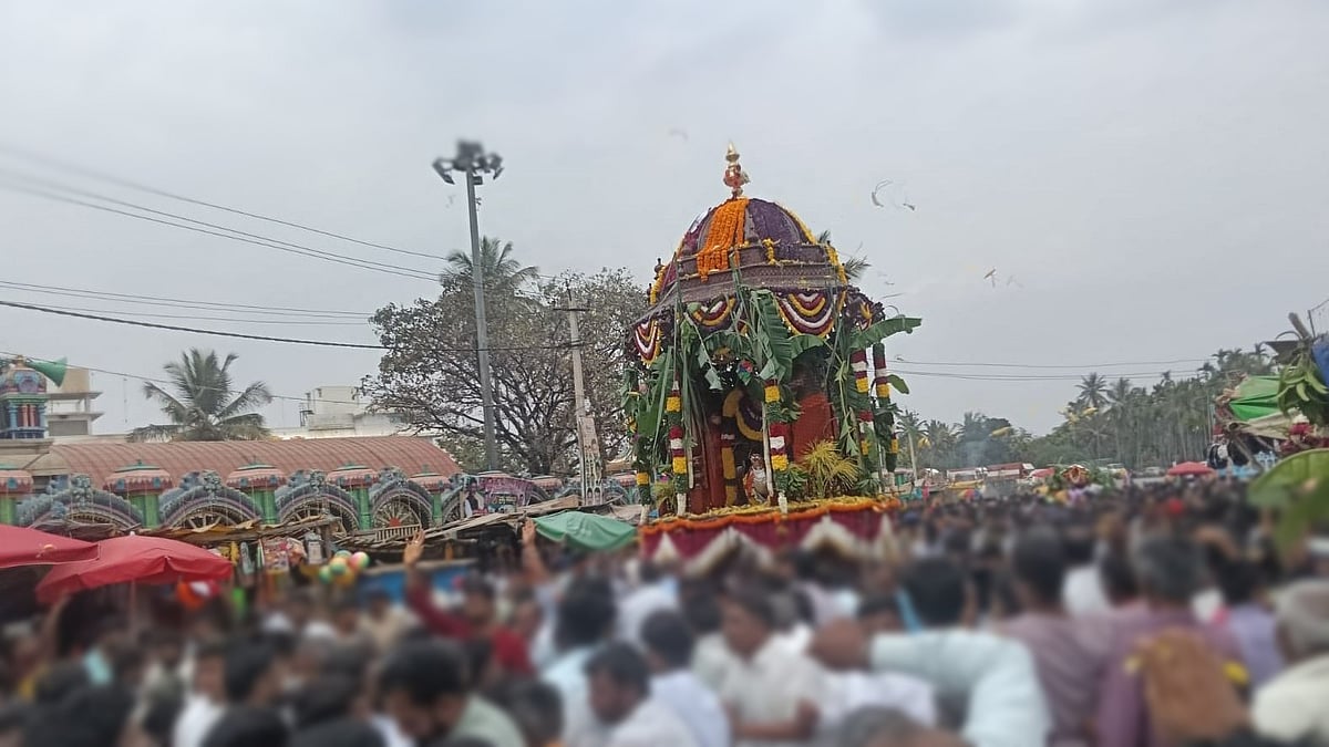 ದಾವಣಗೆರೆ: ಕ್ಷೇತ್ರನಾಥ ವೀರಭದ್ರಸ್ವಾಮಿ ಮಹಾರಥೋತ್ಸವ