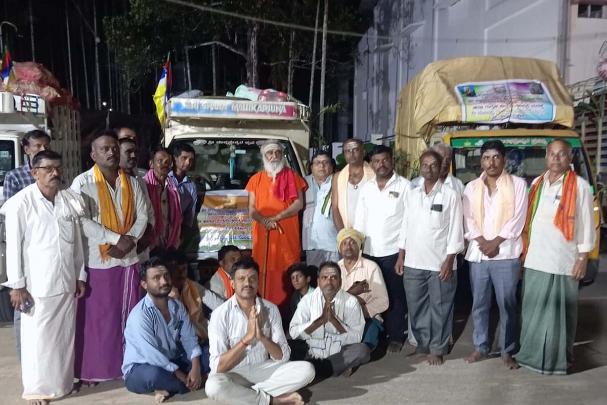 ಯುಗಮಾನೋತ್ಸವ: ನ್ಯಾಮತಿ ಭಕ್ತರಿಂದ ದಾಸೋಹಕ್ಕೆ ಕೊಡುಗೆ