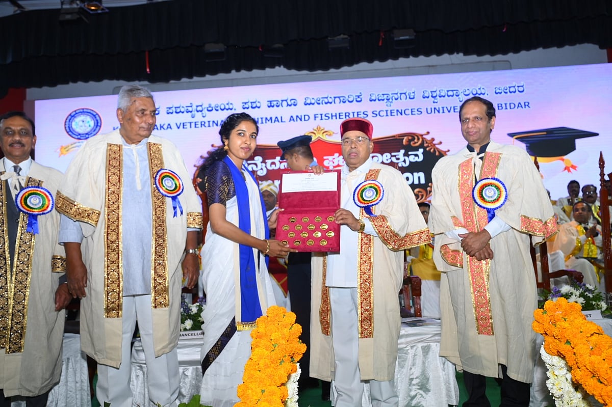 ಕರ್ನಾಟಕ ಪಶು ವಿಶ್ವವಿದ್ಯಾಲಯದ 15ನೇ ಘಟಿಕೋತ್ಸವ: 86 ಚಿನ್ನದ ಪದಕಗಳ ಪ್ರದಾನ