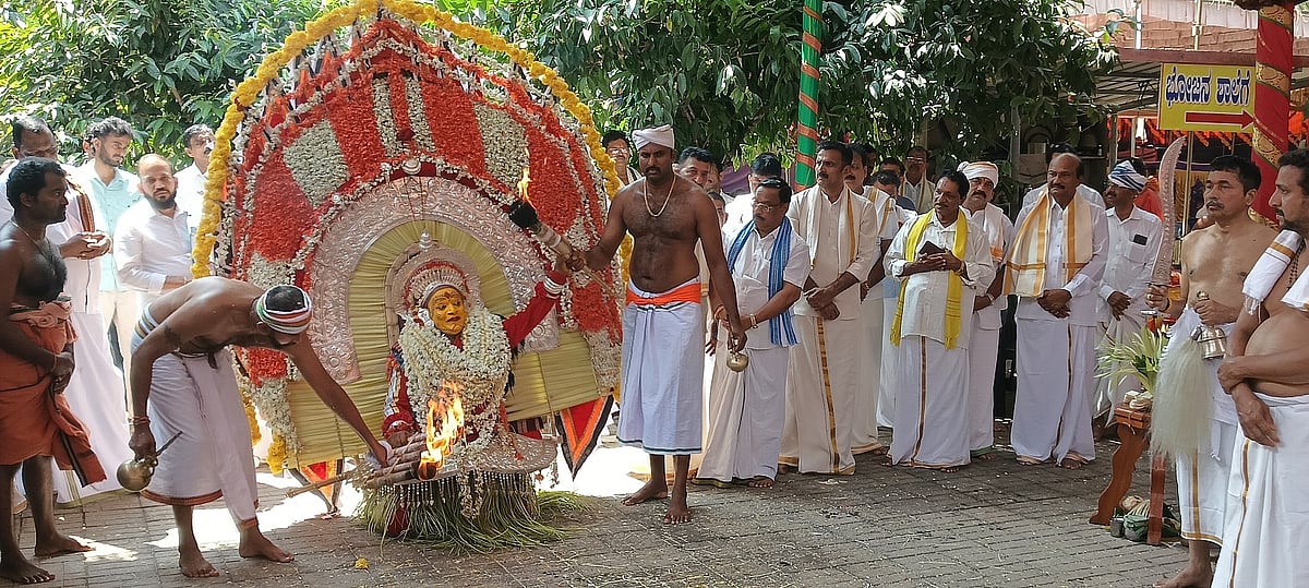 ಪುತ್ತೂರು: ಗೆಜ್ಜೆಗಿರಿ ಕ್ಷೇತ್ರದಲ್ಲಿ ಧೂಮಾವತಿ ನೇಮೋತ್ಸವ