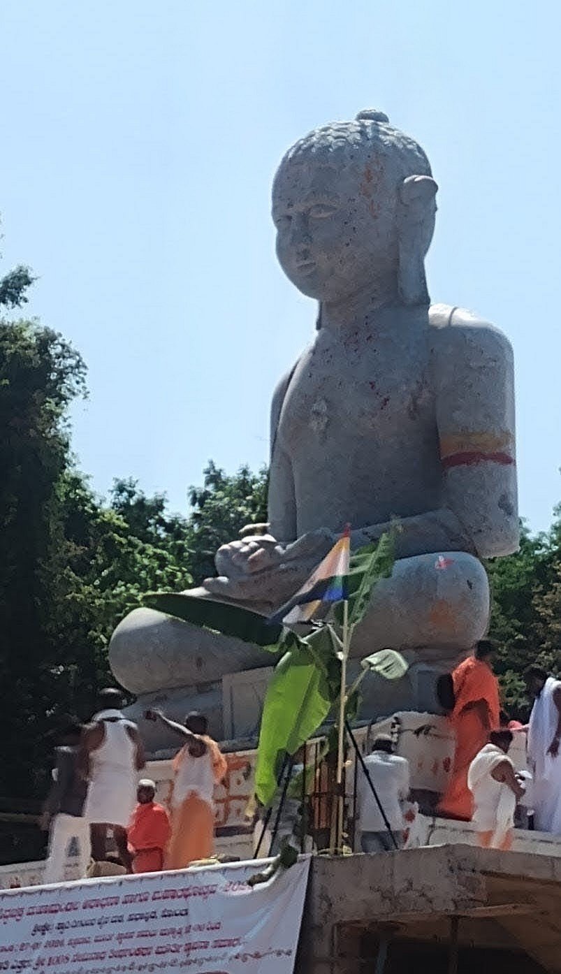 ಶಿರಸಿ: ಸ್ವಾದಿಯಲ್ಲಿ ನೇಮಿನಾಥ ತೀರ್ಥಂಕರರ ಮೂರ್ತಿ ಪ್ರತಿಷ್ಠಾಪನೆ