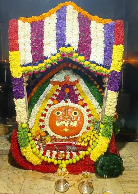 ಚಂದ್ರಗ್ರಹಣ: ಹುಲಿಗೆಮ್ಮ ದೇವಿ ದರ್ಶನ ಸಮಯ ಬದಲು