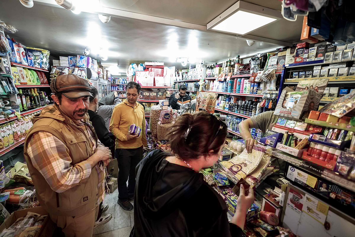 ನಮಗೆ ಭಯವಾಗುತ್ತಿದೆ...ಇಲ್ಲೇ ಸಾಯುತ್ತೇವೆ: ಇರಾನ್‌ನಲ್ಲಿ ಹೆಚ್ಚಿದ ಭೀತಿ