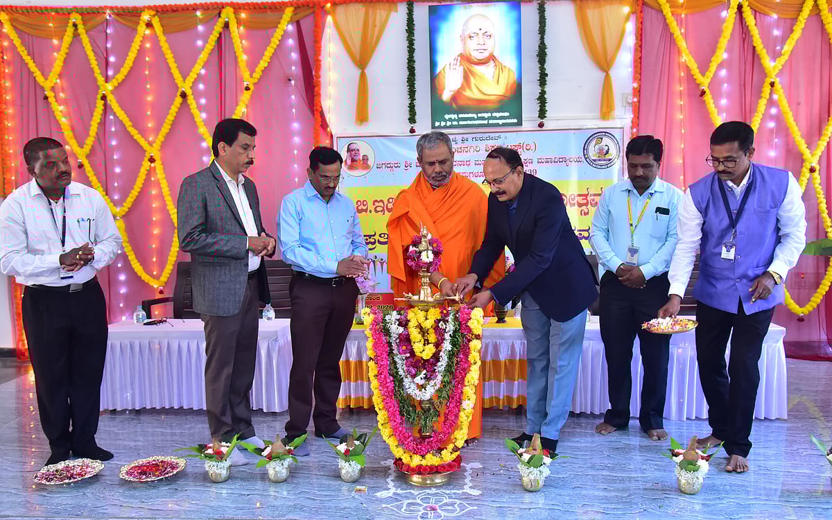 ಶೃಂಗೇರಿ| ಶಿಕ್ಷಕರಿಗೆ ವಿದ್ಯಾರ್ಥಿಗಳೇ ದೇವರು: ಗುಣನಾಥ ಶ್ರೀ