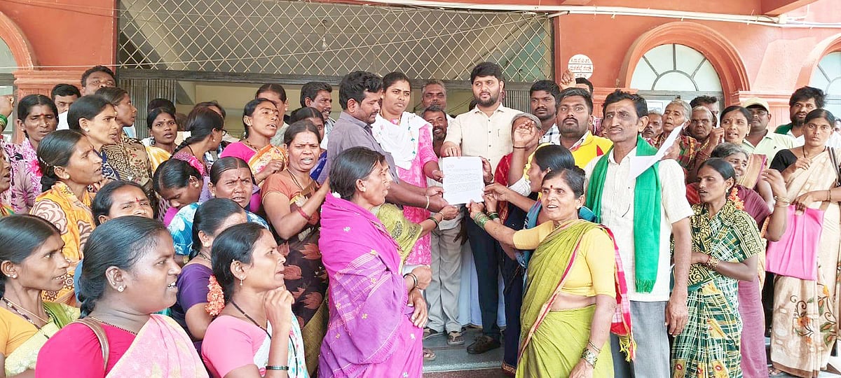 ‘ಮದ್ಯ ಅಕ್ರಮ ಮಾರಾಟಕ್ಕೆ ಕಡಿವಾಣ ಹಾಕಿ’