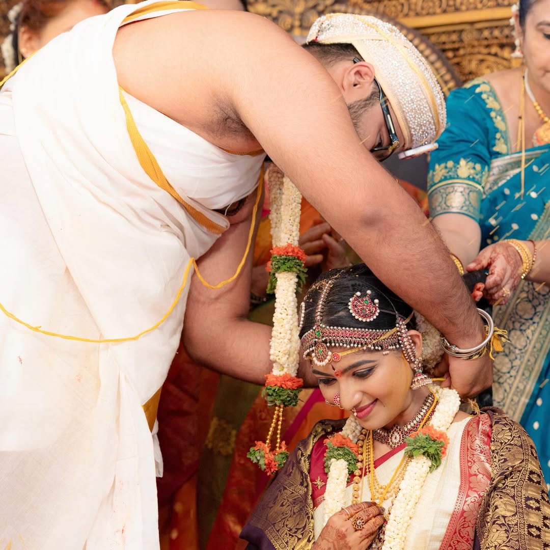 ಗಾಯಕ ಅನಿರುದ್ಧ ಶಾಸ್ತ್ರಿ, ಶ್ರೇಯಾ ಬಾಲಾಜಿ