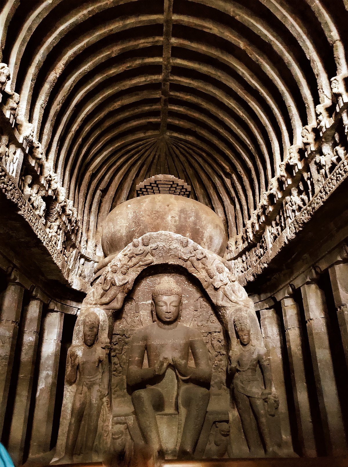 ಎಲ್ಲೋರಾ: ಧರ್ಮ, ಶಿಲ್ಪಕಲೆಗಳ ಸಂಗಮ