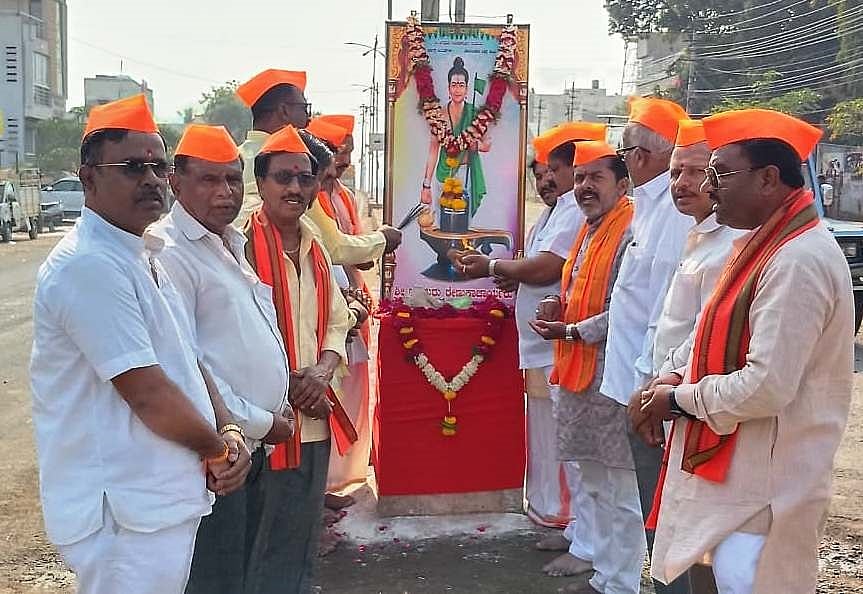 ವೀರಶೈವ ಜಾತಿಯಲ್ಲ, ವಿಶ್ವಧರ್ಮ: ಎಸ್.ಎಲ್. ನಿಂಬರಗಿಮಠ