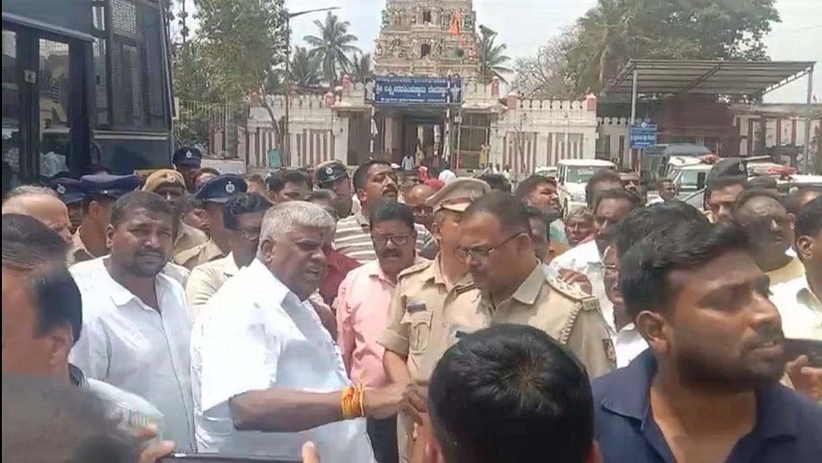 ಲಕ್ಷ್ಮಿ ನರಸಿಂಹ ಸ್ವಾಮಿ ರಥಕ್ಕೆ ಬಟ್ಟೆಯ ವಿವಾದ: ಶಾಸಕ, ಸಂಸದರ ಶೀತಲ ಸಮರ ಬಹಿರಂಗ