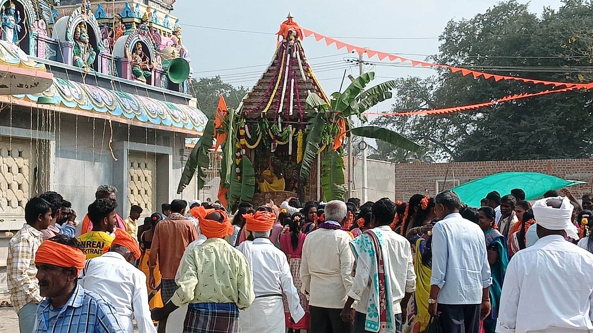ಚಿಂತಾಮಣಿ: ದಿಗವಕೋಟೆ ಲಕ್ಷ್ಮಿನರಸಿಂಹ ರಥೋತ್ಸವ