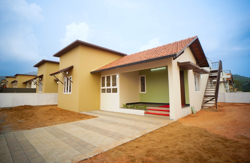 ಸಂತ್ರಸ್ತರಿಗೆ ಸರ್ಕಾರ ನಿರ್ಮಿಸಿರುವ ಮನೆ