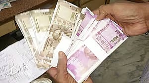 ಯಾದಗಿರಿ: ಇಸ್ಪೀಟ್‌ ಅಡ್ಡೆ ಮೇಲೆ ದಾಳಿ; ₹ 2.83 ಲಕ್ಷ ಜಪ್ತಿ