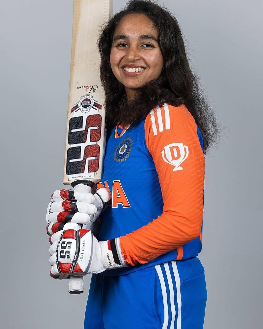 ಮಹಿಳಾ ಕ್ರಿಕೆಟ್‌: ಕಾಶ್ಮೀರ ತಂಡದ ವಿರುದ್ಧ ಕರ್ನಾಟಕ ಶುಭಾರಂಭ