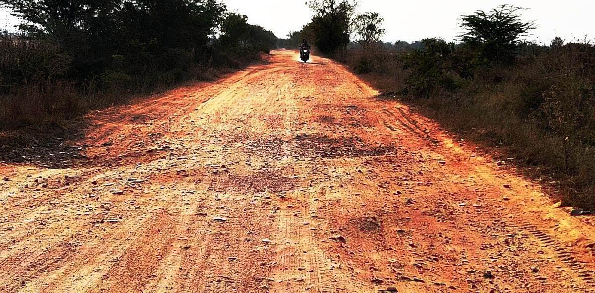 ಕೊಟ್ಟೂರು: ರಸ್ತೆ ‘ಭಾಗ್ಯ’ ಕರುಣಿಸದ ಸರ್ಕಾರ