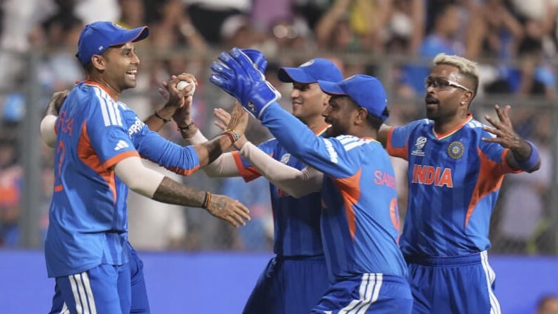 T20 World Cup: ಹೋರಾಡಿ ಸೋತ ಇಂಗ್ಲೆಂಡ್; ಸತತ ಎರಡನೇ ಸಲ ಫೈನಲ್ ತಲುಪಿದ ಭಾರತ