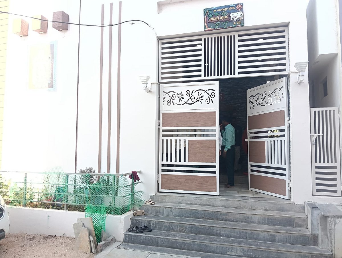 ಯಾದಗಿರಿ: ಉಪ ವಿದ್ಯುತ್ ಇನ್‌ಸ್ಪೆಕ್ಟರ್ ಮನೆ ಮೇಲೆ ಲೋಕಾಯುಕ್ತ ದಾಳಿ