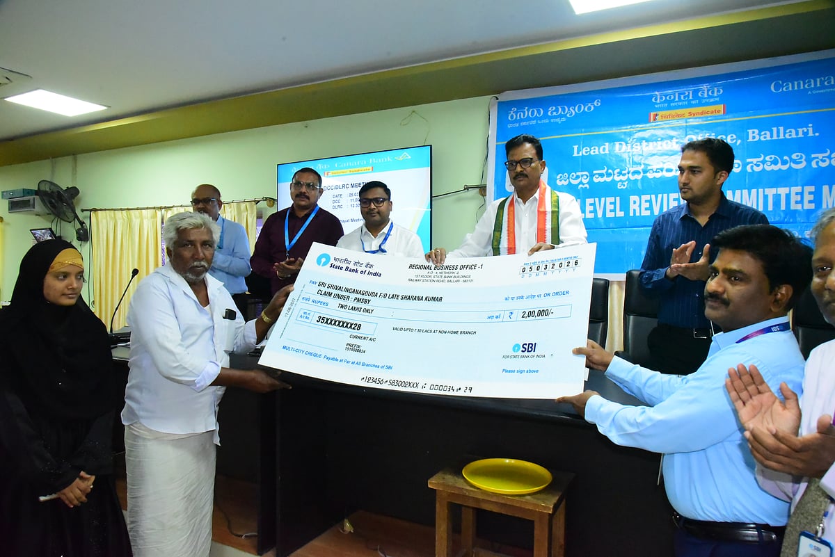 ಸಾಲ ನೀಡದಿದ್ದರೆ ನಿರ್ಮಲಾಗೆ ಪತ್ರ: ತುಕಾರಾಂ ಎಚ್ಚರಿಕೆ 