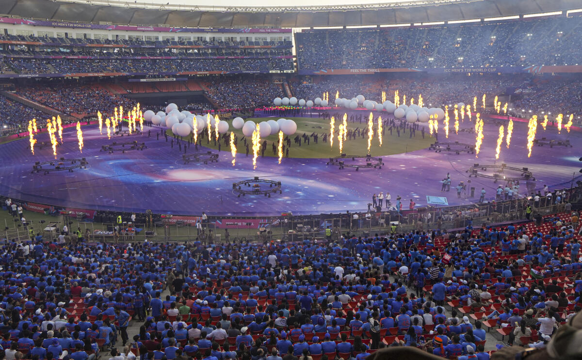 ಟಿ20 ವಿಶ್ವಕಪ್‌ನ ಫೈನಲ್ ಪಂದ್ಯಕ್ಕೂ ಮುನ್ನ ಉದ್ಘಾಟನಾ ಸಮಾರಂಭದ ನೋಟ ಹೀಗಿತ್ತು.