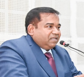 ಡಾ.ಬಿ. ದಿನೇಶ್