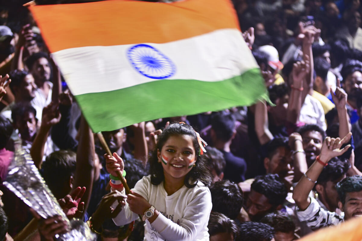 ಟೀಂ ಇಂಡಿಯಾ ಅಭಿಮಾನಿಗಳ ಸಂಭ್ರಮ