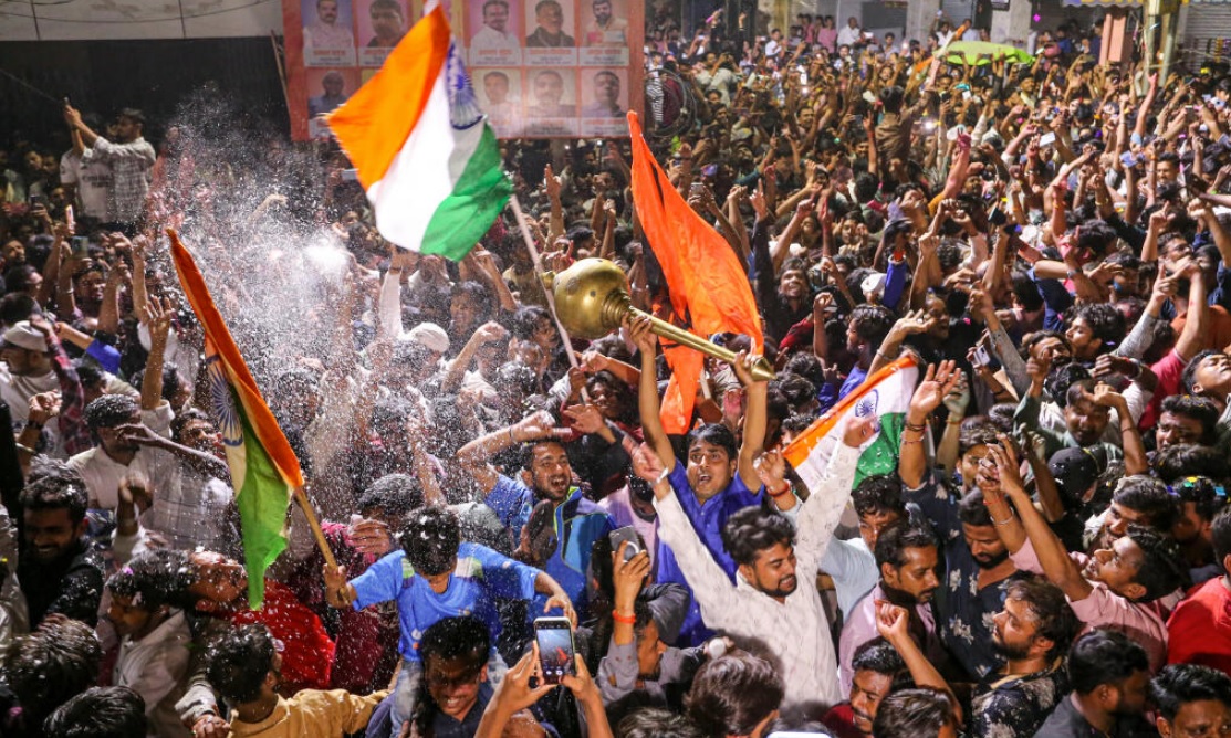 ಟೀಂ ಇಂಡಿಯಾ ಅಭಿಮಾನಿಗಳ ಸಂಭ್ರಮ