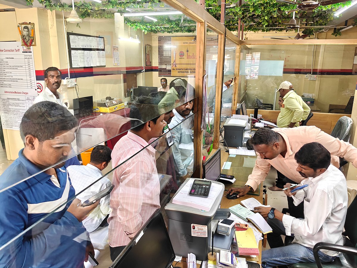 ಬಾರದ ವಾಣಿಜ್ಯ ಬಳಕೆಯ ಸಿಲಿಂಡರ್‌: ಗ್ರಾಹಕರು, ಹೋಟೆಲ್‌ ಮಾಲೀಕರಲ್ಲಿ ಆತಂಕ