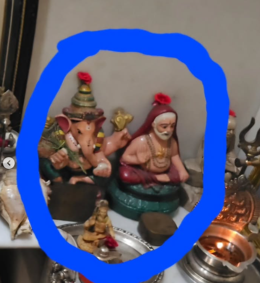 ನಟ ಜಗ್ಗೇಶ್ ಅವರ ಮನೆಯಲ್ಲಿರುವ ಗಣಪತಿ ಹಾಗೂ ರಾಯರ ಮಣ್ಣಿನ ವಿಗ್ರಹ