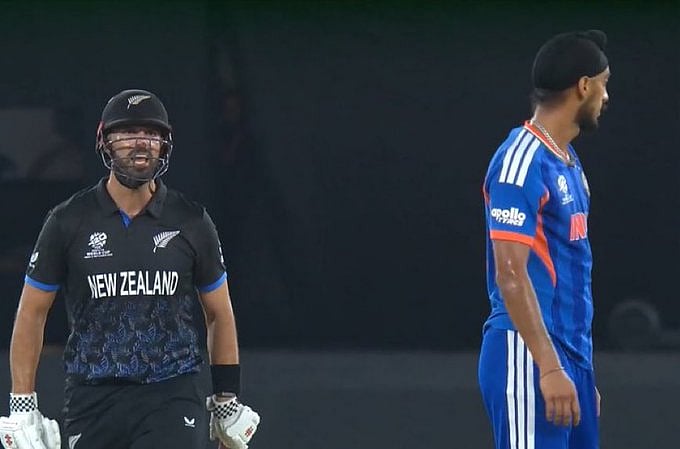 T20 World Cup: ಮಿಚೆಲ್‌ಗೆ ಹೊಡೆದ ಅರ್ಷದೀಪ್‌ಗೆ ಬಿತ್ತು ದಂಡದ ಬರೆ