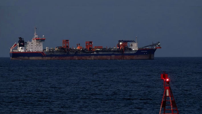 ಹೊರ್ಮುಜ್ ಜಲಸಂಧಿ ದಾಟಲು ಭಾರತ ಧ್ವಜ ಇರುವ ಎರಡು ಹಡಗುಗಳಿಗೆ ಇರಾನ್ ಅನುಮತಿ