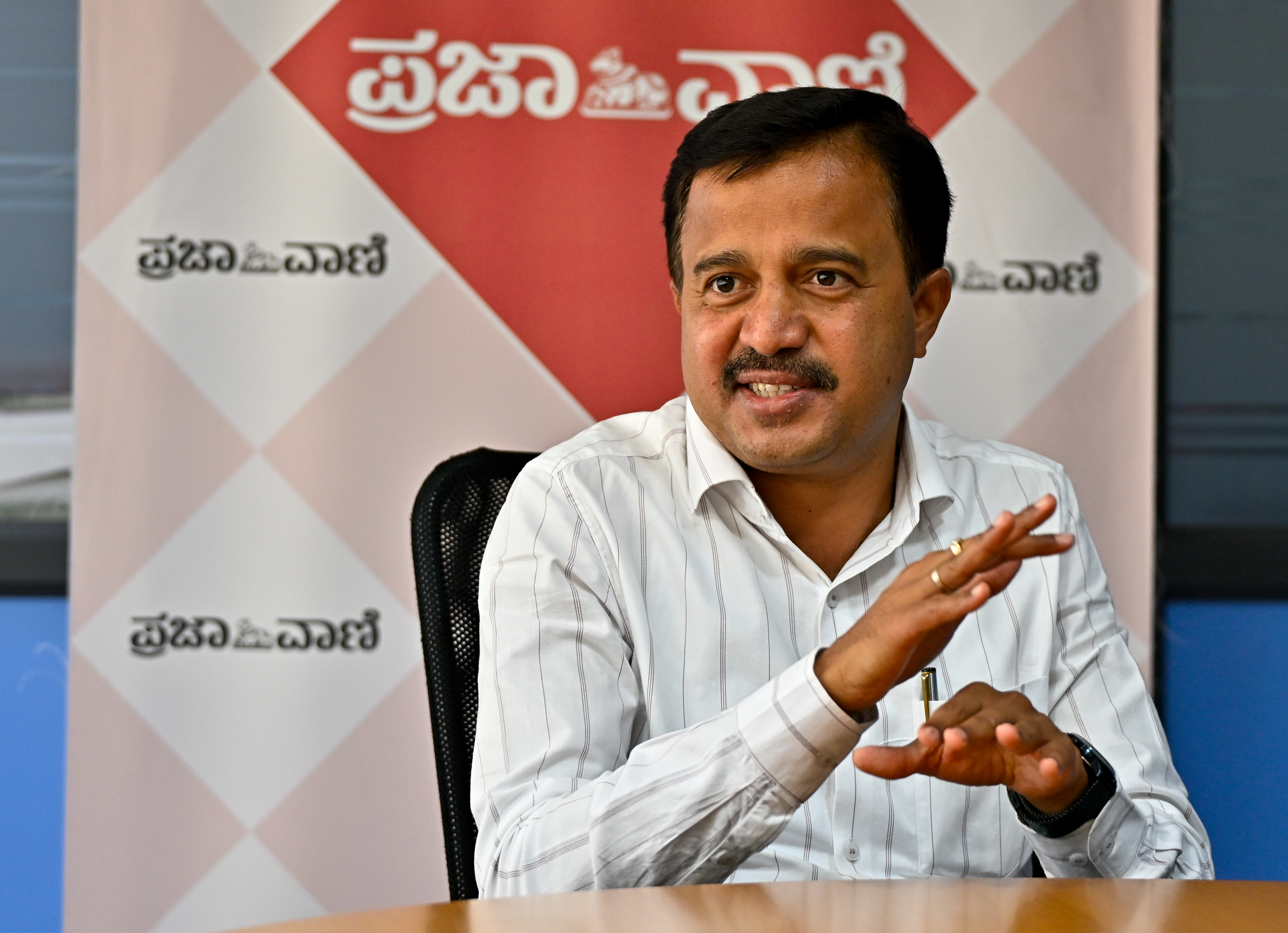 'ಪ್ರಜಾವಾಣಿ ಫೋನ್‌ಇನ್‌' | ಆರೋಗ್ಯ ಸಂಜೀವಿನ ತೊಡಕು ಪರಿಹಾರ ಶೀಘ್ರ: ಷಡಾಕ್ಷರಿ 