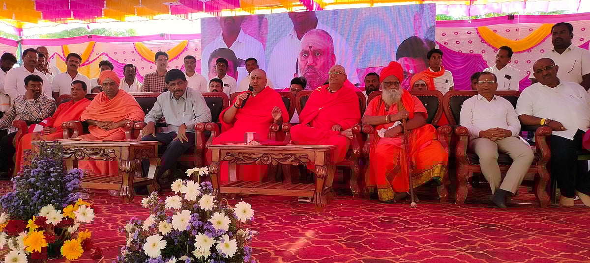 ವಿಷಕಾರಿ ಆಹಾರಕ್ಕೆ ನಾವೇ ಹೊಣೆಗಾರರು: ಡಿ.ಕೆ.ಸುರೇಶ್ 