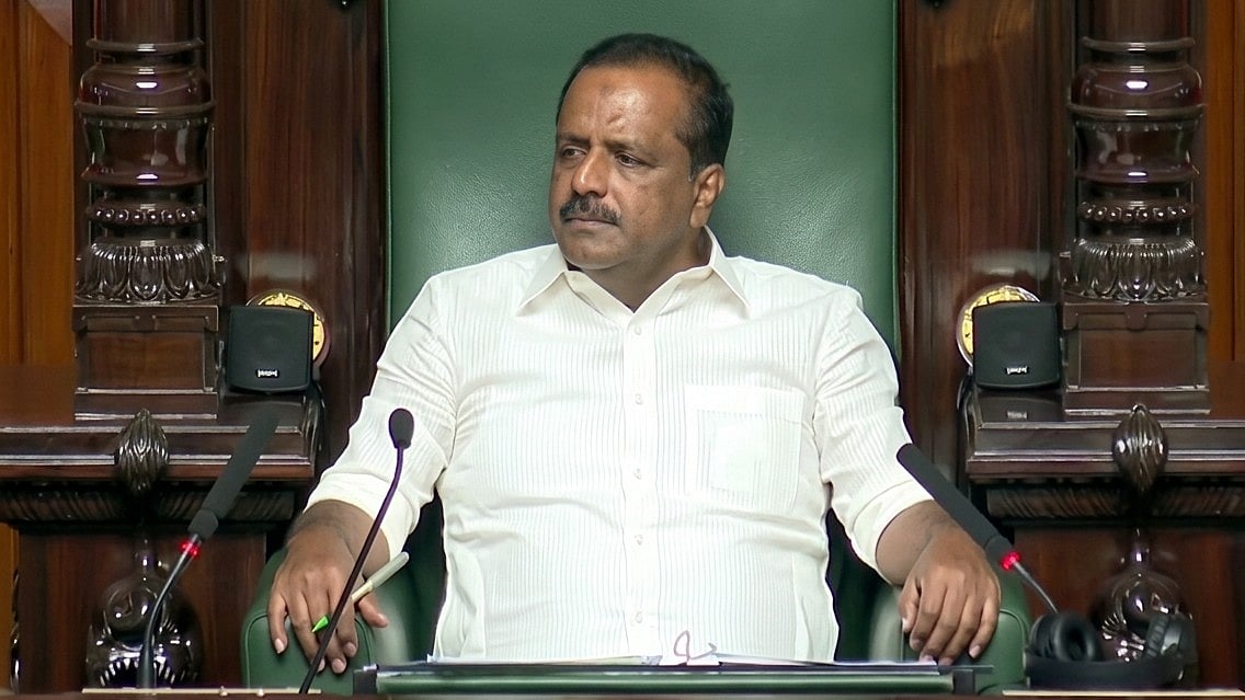 ಲಿಖಿತ ಪ್ರಶ್ನೆಗಳಿಗೆ ಉತ್ತರಿಸಲು ಸಚಿವರು ವಿಫಲ: ಕಲಾಪ ನಡೆಸದೆ ಹೊರನಡೆದ ಸ್ಪೀಕರ್