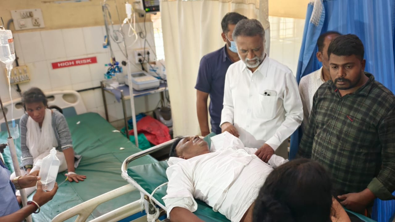 ದಾವಣಗೆರೆಯಲ್ಲಿ ಈದ್ ಉಲ್ ಫಿತ್ರ್: ಸಾಮೂಹಿಕ ಪ್ರಾರ್ಥನೆ ವೇಳೆ ಹೆಜ್ಜೇನು ದಾಳಿ 