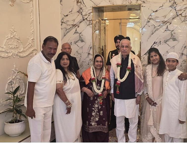 ರಂಜಾನ್: ಕೆಜಿಎಫ್ ಬಾಬು ಮನೆಗೆ ಆಂಧ್ರಪ್ರದೇಶ ರಾಜ್ಯಪಾಲ ಭೇಟಿ