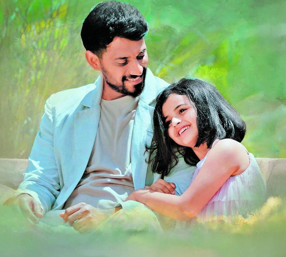 ತಂದೆ–ಮಗಳ ಭಾವುಕ ಪಯಣ