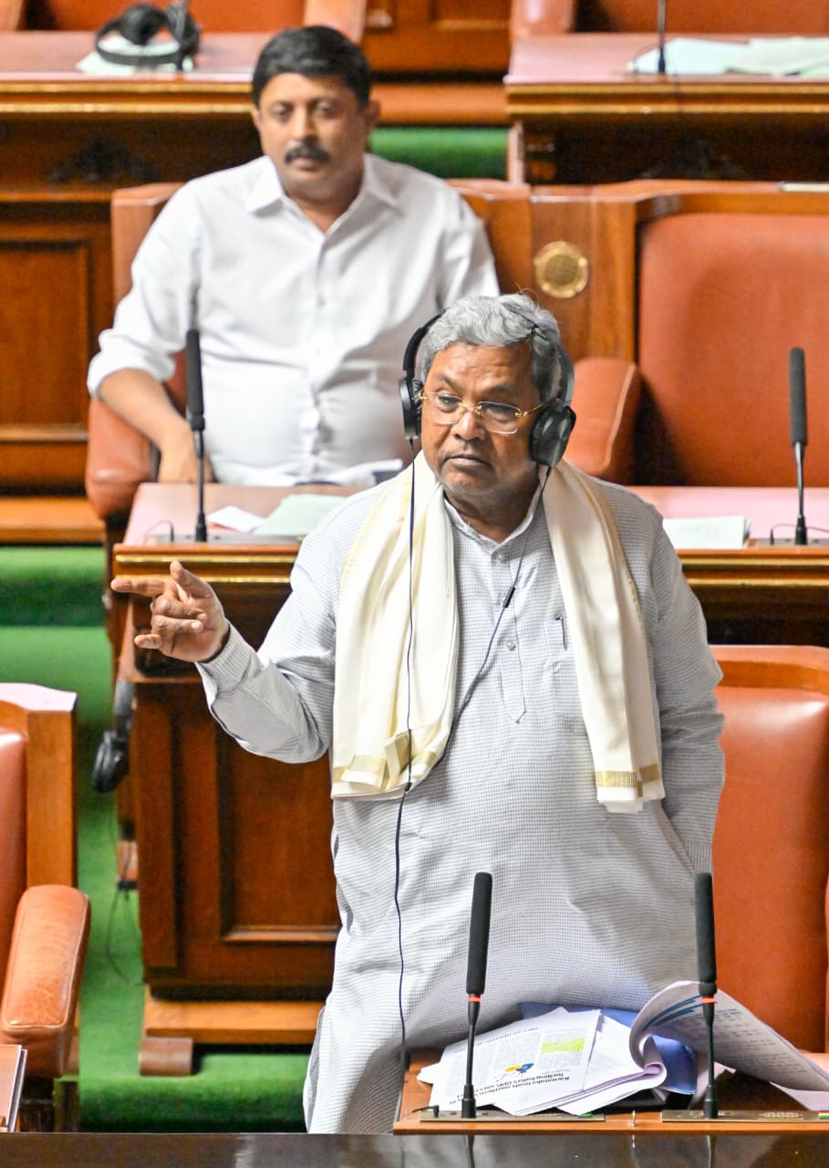 ನಾಡಿನ ಆರ್ಥಿಕತೆಯನ್ನು ದೇಶದಲ್ಲಿಯೇ ನಂಬರ್ 1 ಮಾಡುವತ್ತ ದಾಪುಗಾಲು: ಸಿದ್ದರಾಮಯ್ಯ 