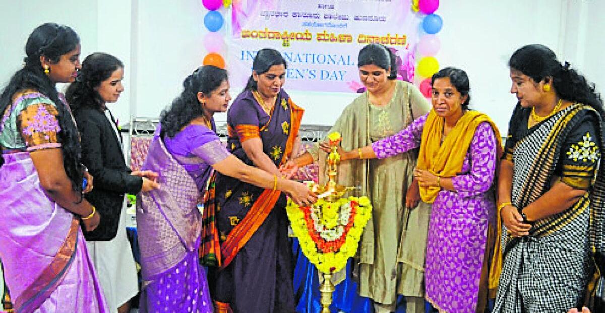 ಶಿಕ್ಷಣದಿಂದ ವಂಚಿತರಾಗದಿರಿ: ಸಲಹೆ