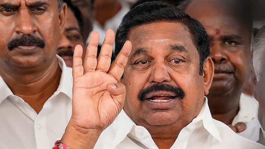 ಸಚಿವ ಸ್ಥಾನದ ಆಮಿಷಕ್ಕೆ ಒಳಗಾಗಿ ಕೆಲ ಶಾಸಕರಿಂದ ಅಡ್ಡ ಮತದಾನ: ಪಳನಿಸ್ವಾಮಿ ಆರೋಪ