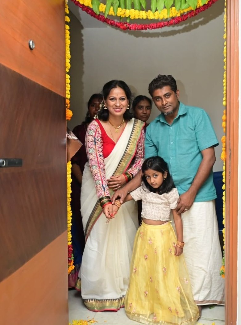 ಅಕ್ಷತಾ ಪಾಂಡವಪುರ ಗೃಹ ಪ್ರವೇಶ ಸಂಭ್ರಮದಲ್ಲಿ ನಿರ್ದೇಶಕ ದಿನಕರ್‌ ತೂಗುದೀಪ ಭಾಗಿ