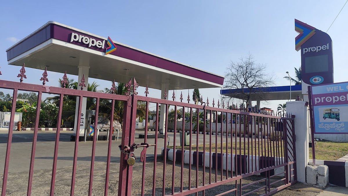 ಎಲ್‌ಪಿಜಿ ಕೊರತೆಯಿಂದಾಗಿ 5 ಲಕ್ಷ ಆಟೊರಿಕ್ಷಾ ಚಾಲಕರಿಗೆ ಸಂಕಷ್ಟ: ಕಾಂಗ್ರೆಸ್‌ 