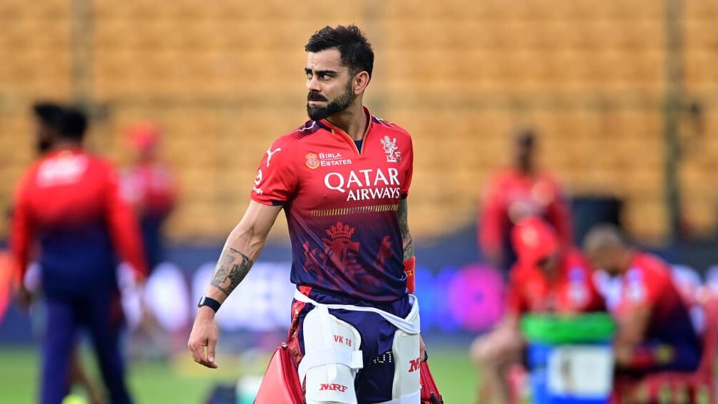 RCB ಪರ ಐವರು ವಿದೇಶಿಗರು ಕಣಕ್ಕೆ: ಕೊಹ್ಲಿಗೆ ಎದುರಾಯಿತು ಅಚ್ಚರಿಯ ಪ್ರಶ್ನೆ