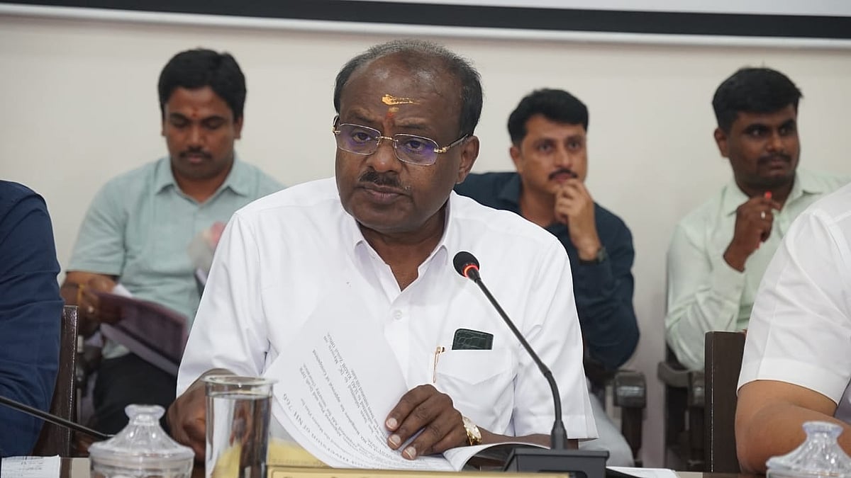 ಕಣ್ಣೀರಿಟ್ಟಿದ್ದ ಸಿದ್ದರಾಮಯ್ಯ, ಸಮಾಧಾನಪಡಿಸಿದ್ದ ದೇವೇಗೌಡರು: ಕುಮಾರಸ್ವಾಮಿ