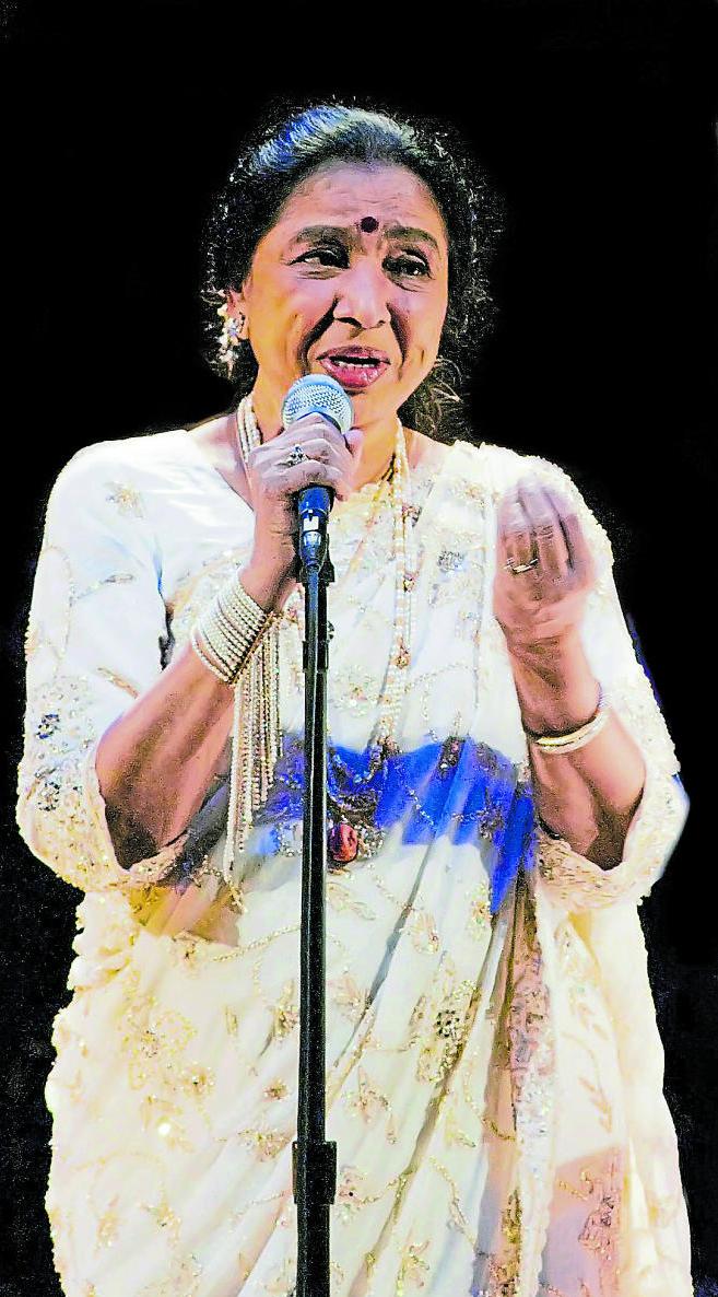 ಚಿತ್ರರಂಗದ ದಿಗ್ಗಜ ಗಾಯಕಿ ಆಶಾ ಭೋಸ್ಲೆ: ಕನ್ನಡದಲ್ಲಿ ಮೂರು ಹಾಡು ಹಾಡಿದ್ದರು.. 