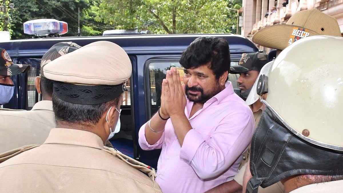 ಯೋಗೀಶಗೌಡ ಕೊಲೆ ಕೇಸಲ್ಲಿ ವಿನಯ ಕುಲಕರ್ಣಿ ಅಪರಾಧಿ: ಪ್ರಕರಣ ಸಾಗಿ ಬಂದ ಹಾದಿ...