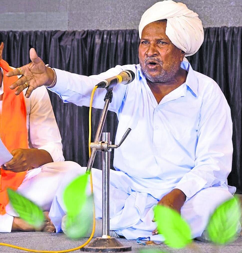 ಸುರಪುರದ ಜಾನಪದ ಗಾರುಡಿಗನಿಗೆ ಒಲಿದ ಬಂದ ‘ಜಾನಪದಶ್ರೀ’ ಪ್ರಶಸ್ತಿಯ ಗರಿ