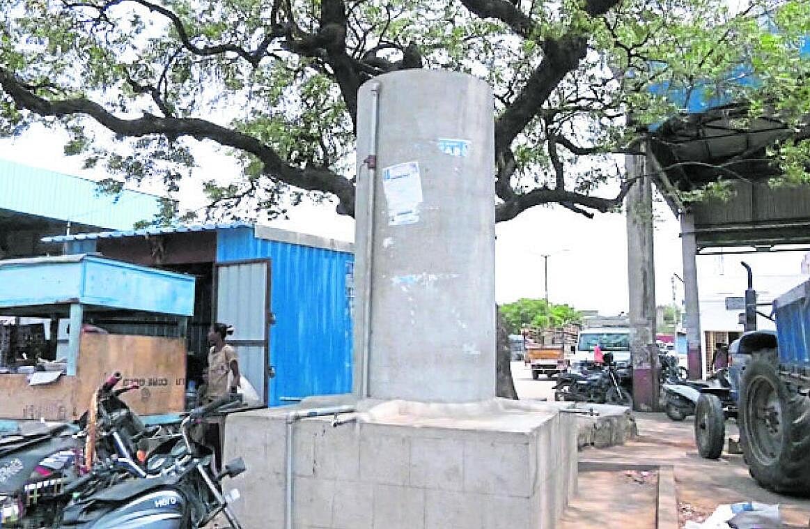 ರಾಯಚೂರು | ರಣ ಬಿಸಿಲು: ಧಗೆಯಿಂದ ಬಳಲುತ್ತಿರುವ ಜನ–ಜಾನುವಾರು