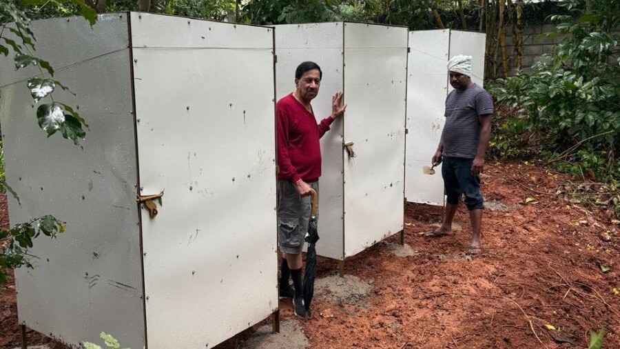 ಚಿಕಿತ್ಸೆ ಪಡೆದು ಬಂದವರಿಗಾಗಿ ಶೌಚಾಲಯದ ನಿರ್ಮಾಣ