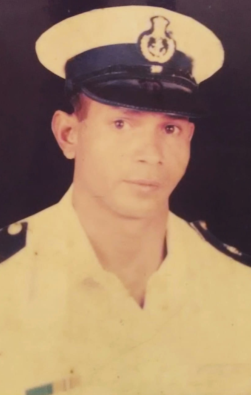 ಭಾರತೀಯ ನೌಕಾ ಪಡೆಯಲ್ಲಿದ್ದಾಗ