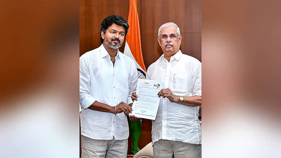 ತಮಿಳುನಾಡಿನಲ್ಲಿ ರಾಜ್ಯಪಾಲರ ನಡೆ ಮತ್ತು ಸುಪ್ರೀಂ ಕೋರ್ಟ್ ನಿಲುವು; ಒಂದು ಅವಲೋಕನ